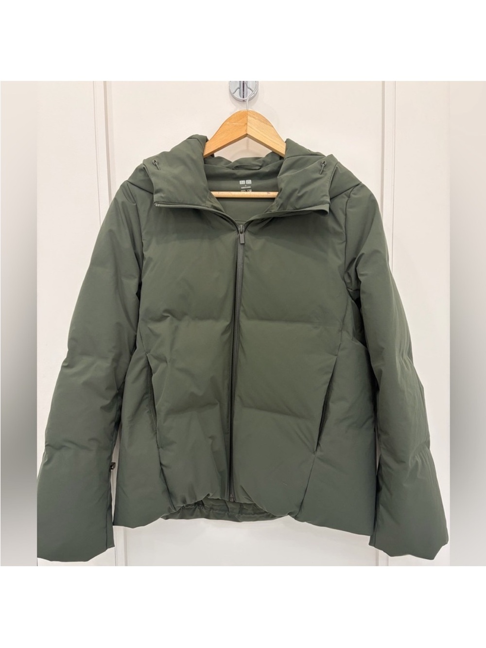 Uniqlo Olive Green Hooded Puffer Jacket